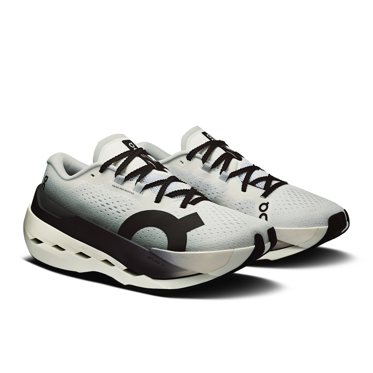 On Running Women's Cloudboom Max 0462 White/Black pair angle