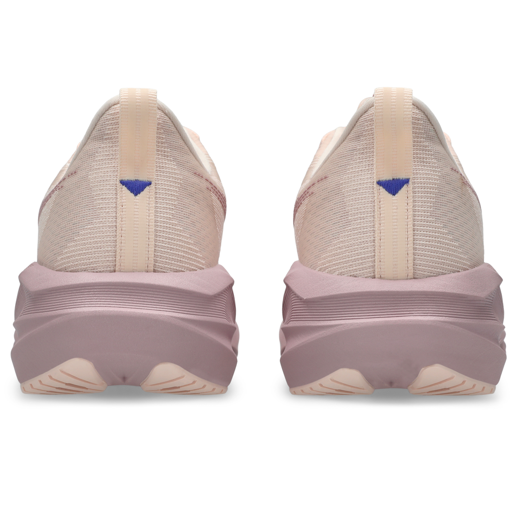 ASICS Women's Novablast 5 702 PearlPink/Morganite heel