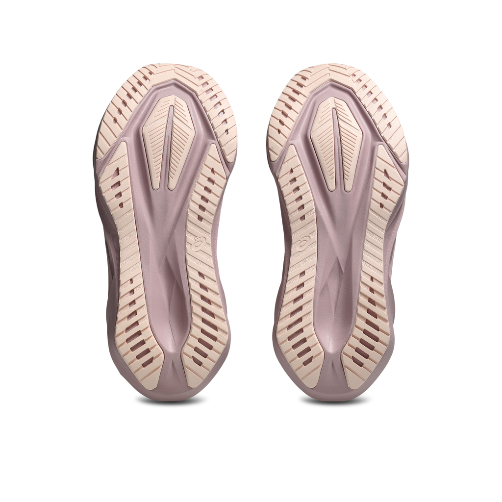 ASICS Women's Novablast 5 702 PearlPink/Morganite outsole