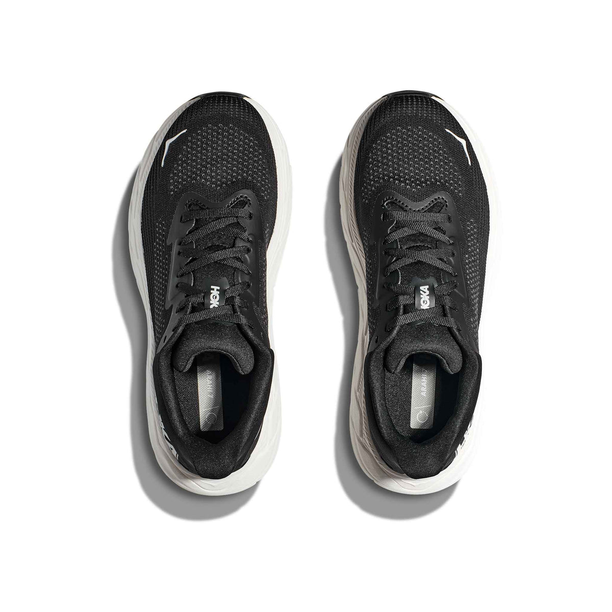 Hoka Men's Arahi 7 Wide BWHT Black/white pair angle