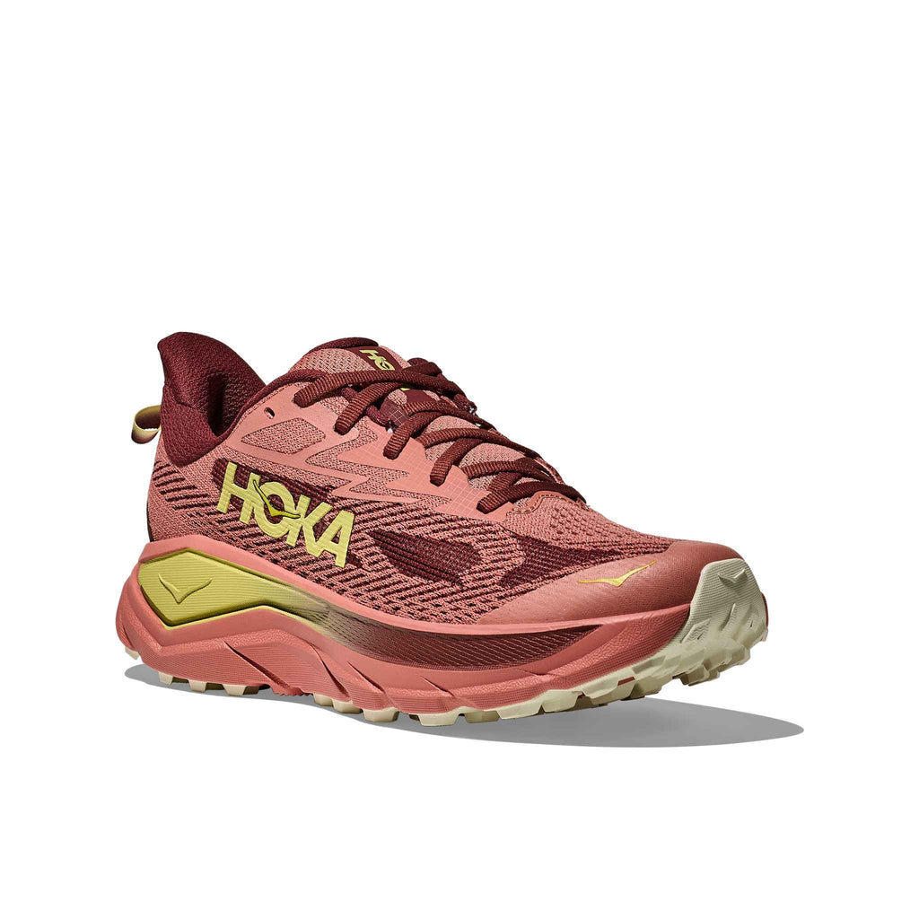 Hoka Women's Challenger 8 BSHD Blush/DarkCedar outsole