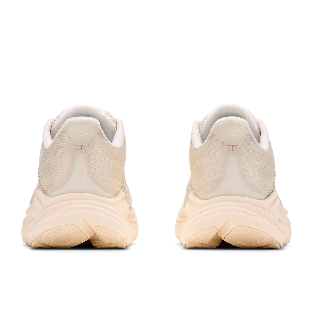 Hoka Women's Clifton 11 ALK Alabaster/OatMilk top