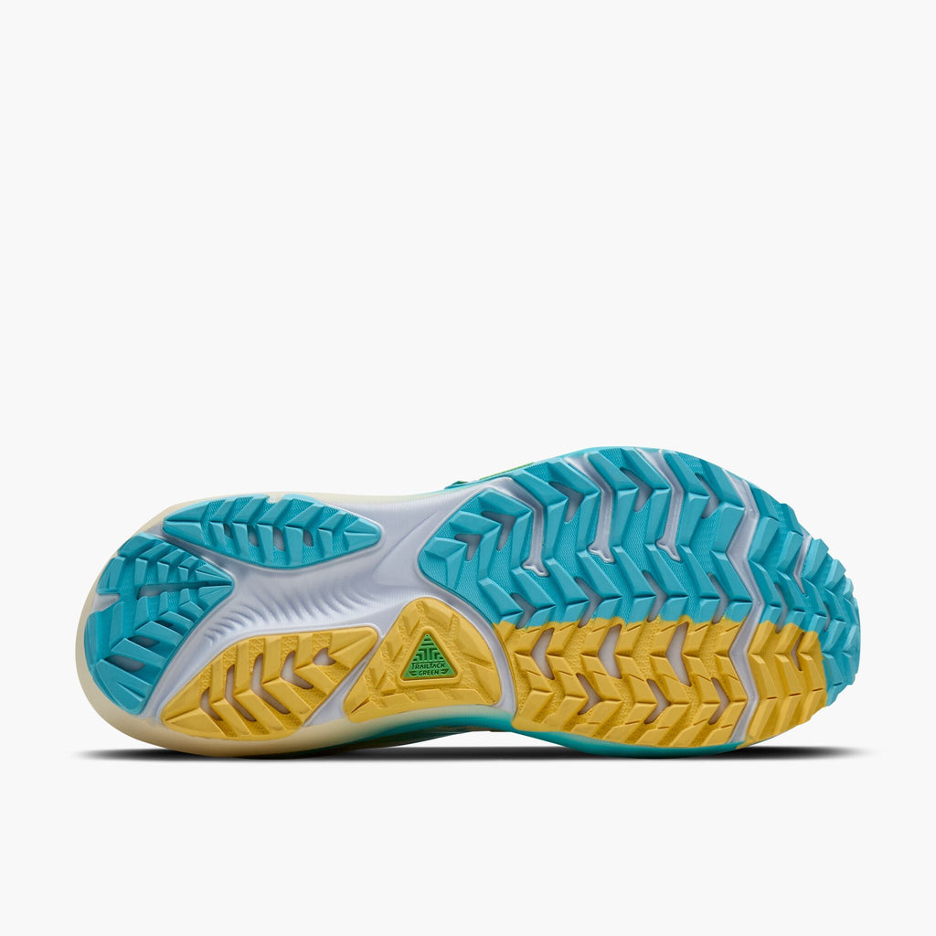 Brooks Women's Ghost Trail 222 Sand/StarWhite/GoldenHour outsole