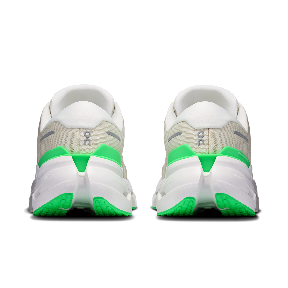 On Running Men's Cloudrunner 3 5248 Ghost/Verdite heel