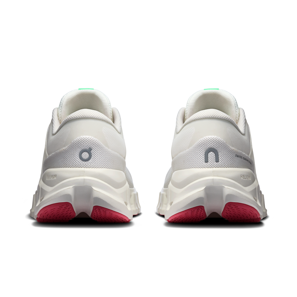 On Running Women's Cloud X 5 0969 Ivory/Ice heel