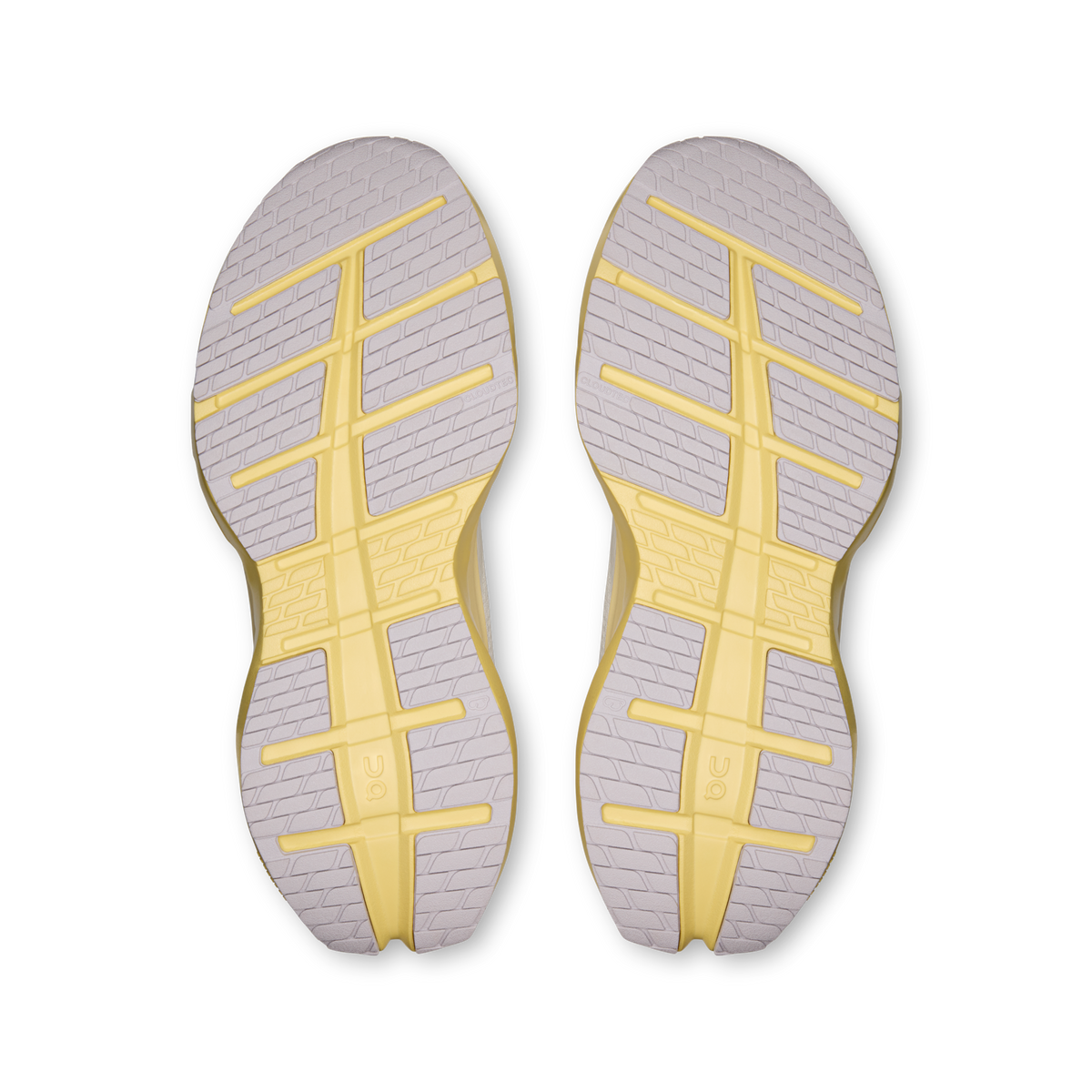 On Running Men's Cloudrunner 3 Max 5065 Ivory/Dijon outsole