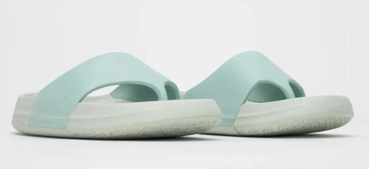 Roll Recovery Superplush Women's Flipflop Minty Fresh