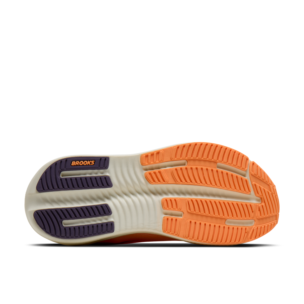Women's Ghost Max 4 868 CyberPeach/Grape/Bluewash outsole