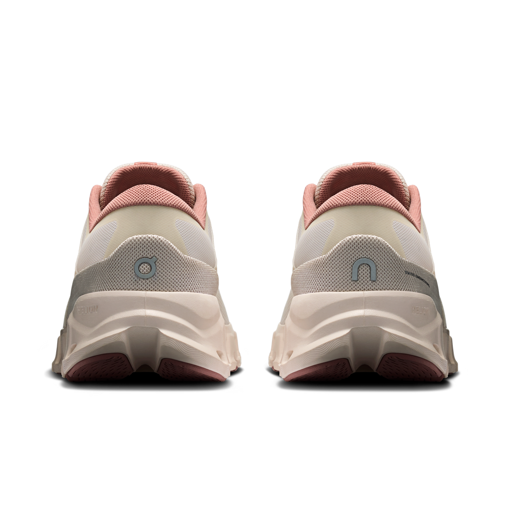 On Running Women's Cloud X 5 6221 Pearl/Oyster heel