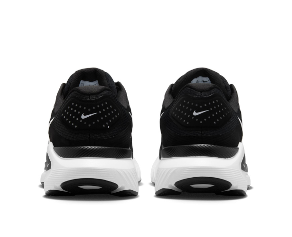 Nike Men's Structure 26 002 Black/WhiteCoolGreyMetallicSilver