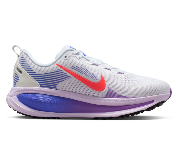 Nike Women's Vomero 18 112 White/HotLavaVioletMistSapphire