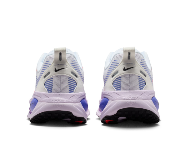 Nike Women's Vomero 18 112 White/HotLavaVioletMistSapphire