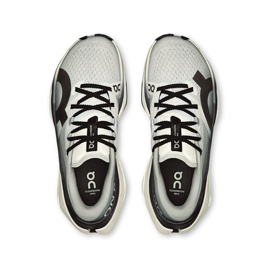 On Running Women's Cloudboom Max 0462 White/Black top