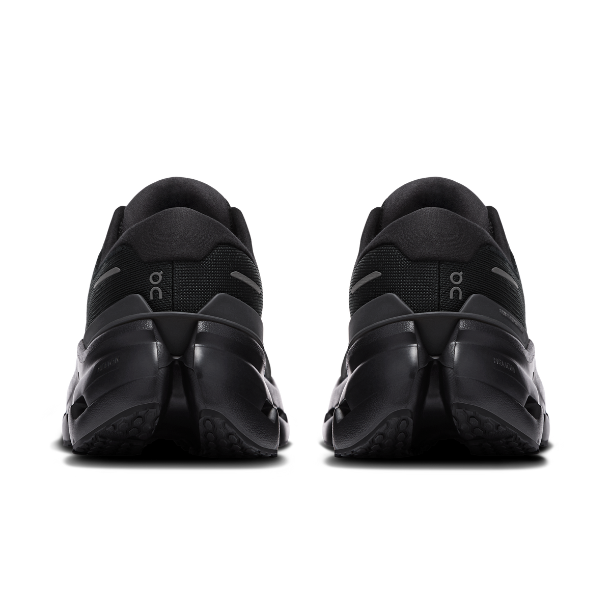 On Running Women's Cloudrunner 3 1043 Black/Black top