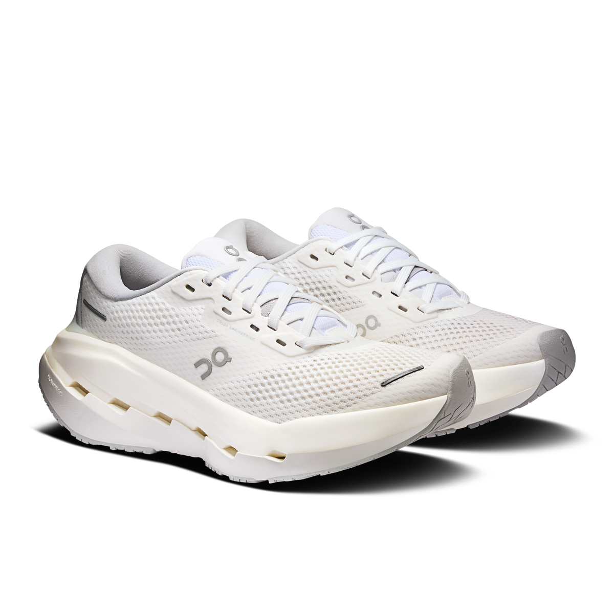 On Running Women's Cloudrunner 3 Max 0813 White/Glacier pair angle