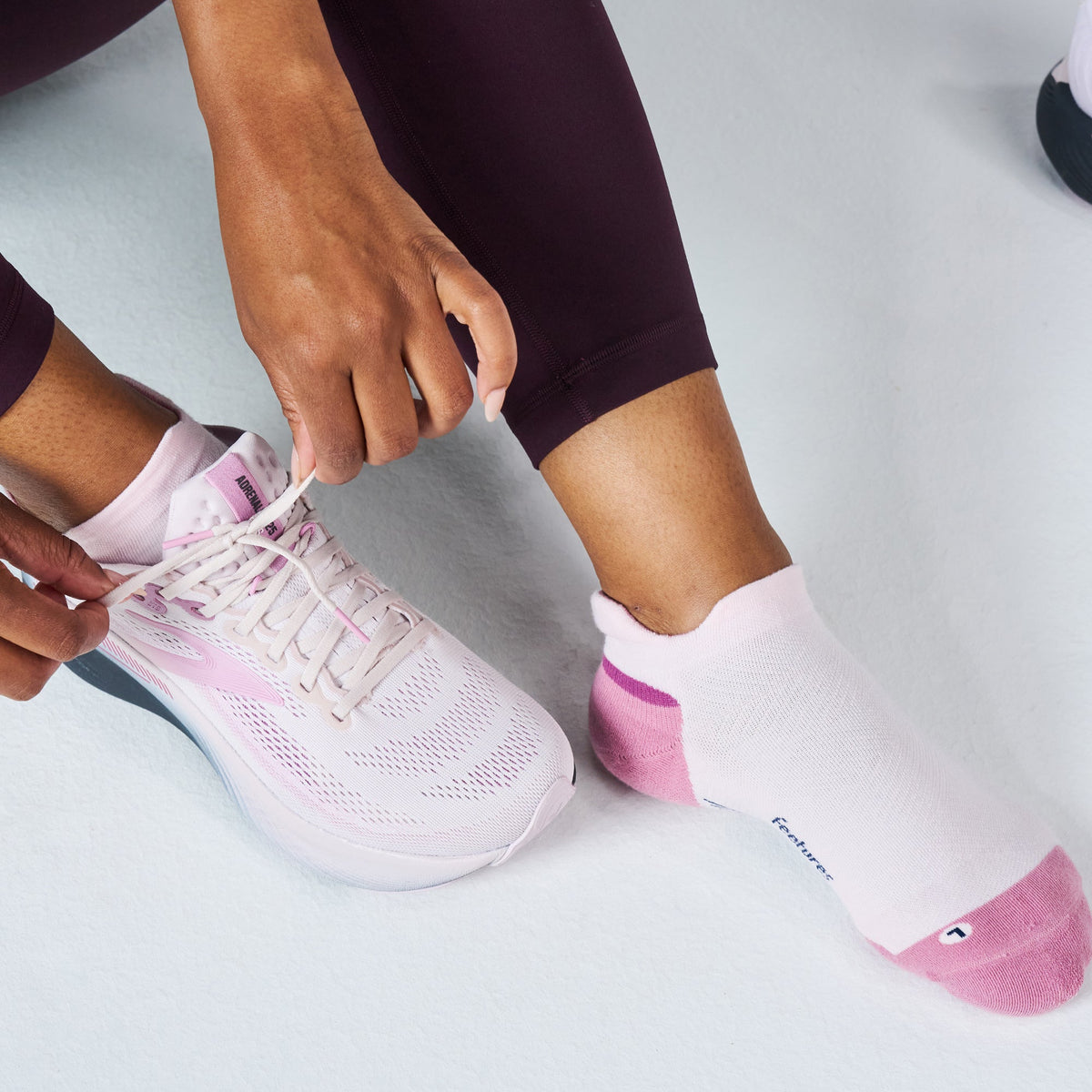 Feetures! Elite Max Cushion No Show Pink Salt heel