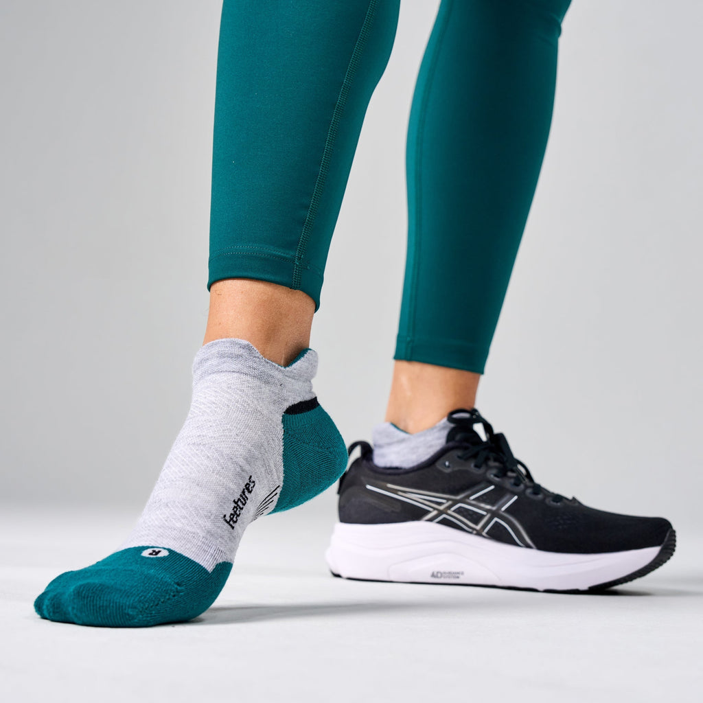 Feetures! Elite Max Cushion No Show Stone Ivy heel