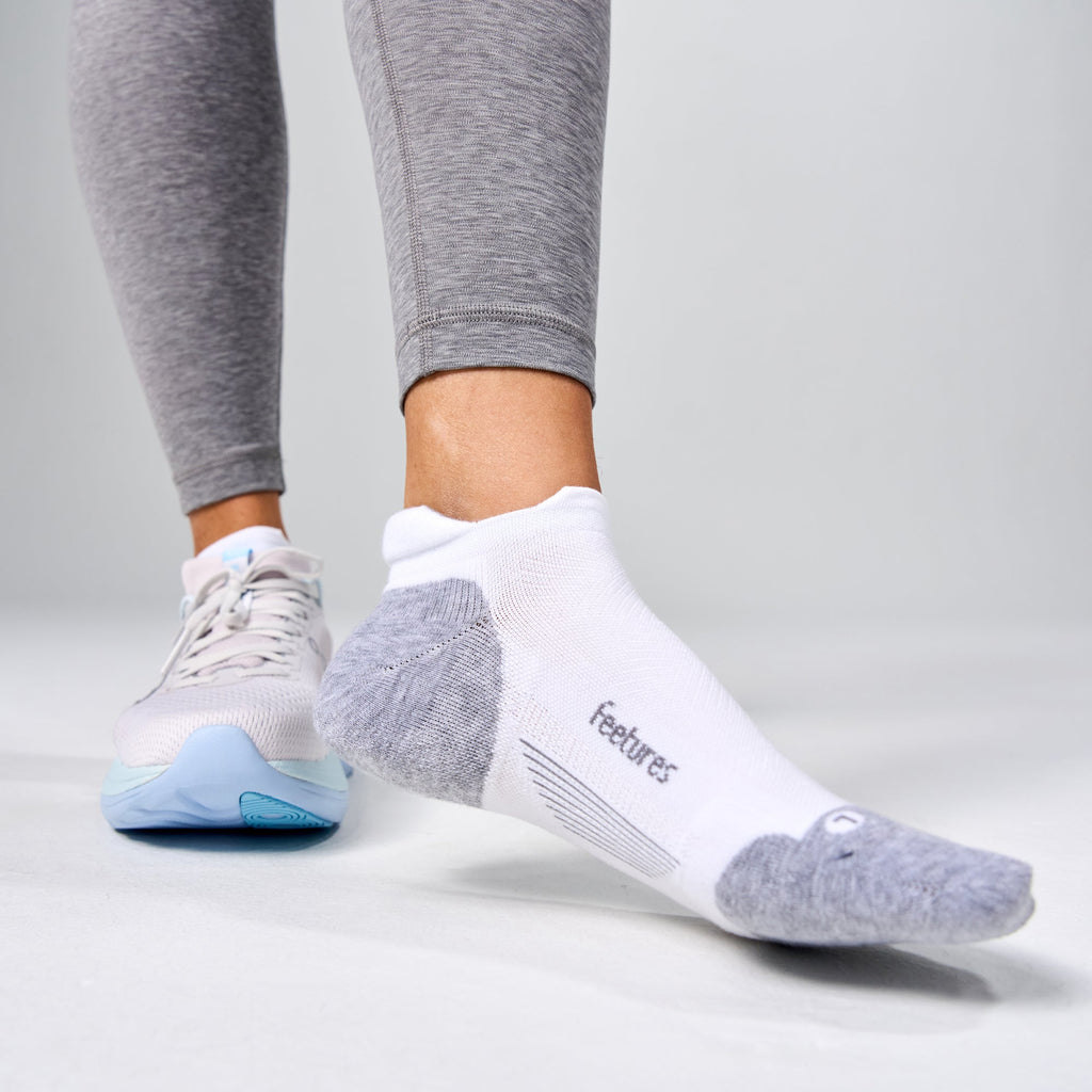 Feetures! Elite Max Cushion No Show New White heel