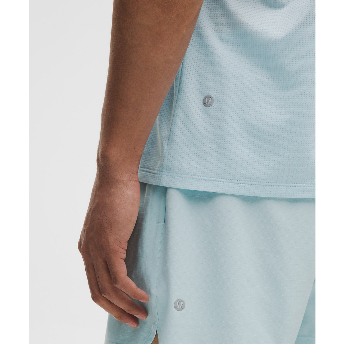Mile Maker Mesh Short Sleeve Foam Cloud top