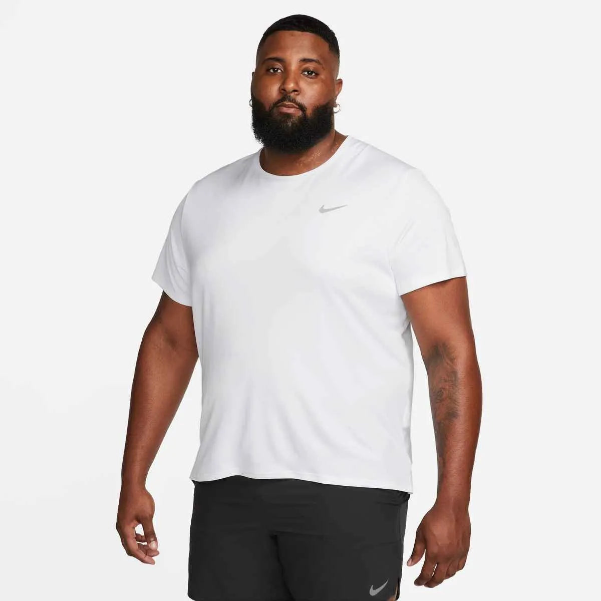 Nike Men's Dri-FIT UV Miler Short-Sleeve Running Top 100 White/Reflective Silver