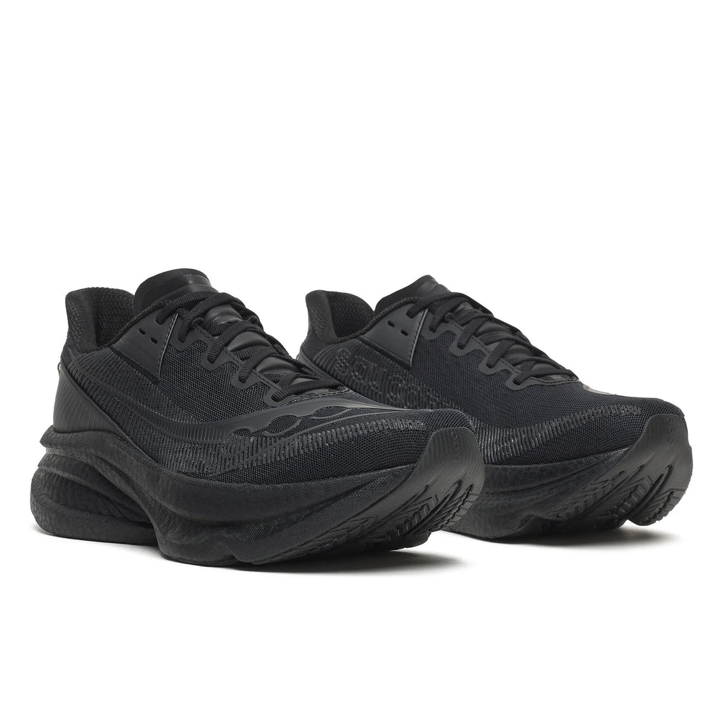 Saucony Men's Endorphin Azura 1044 TripleBlack pair angle