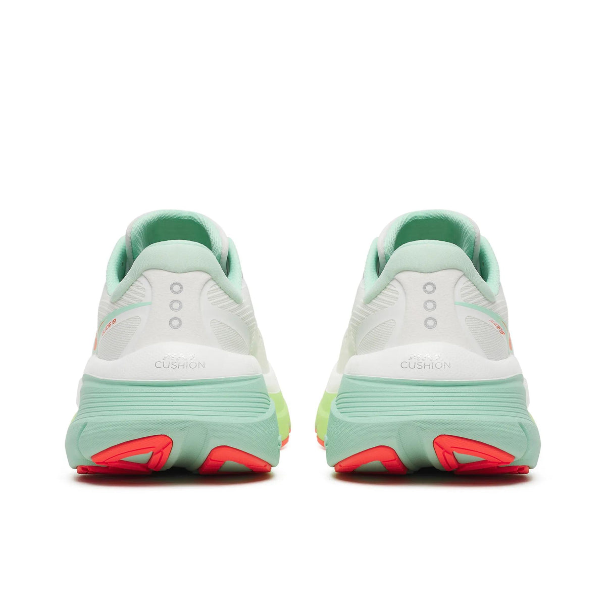 Saucony Women's Guide 19 1012 White/Tint heel