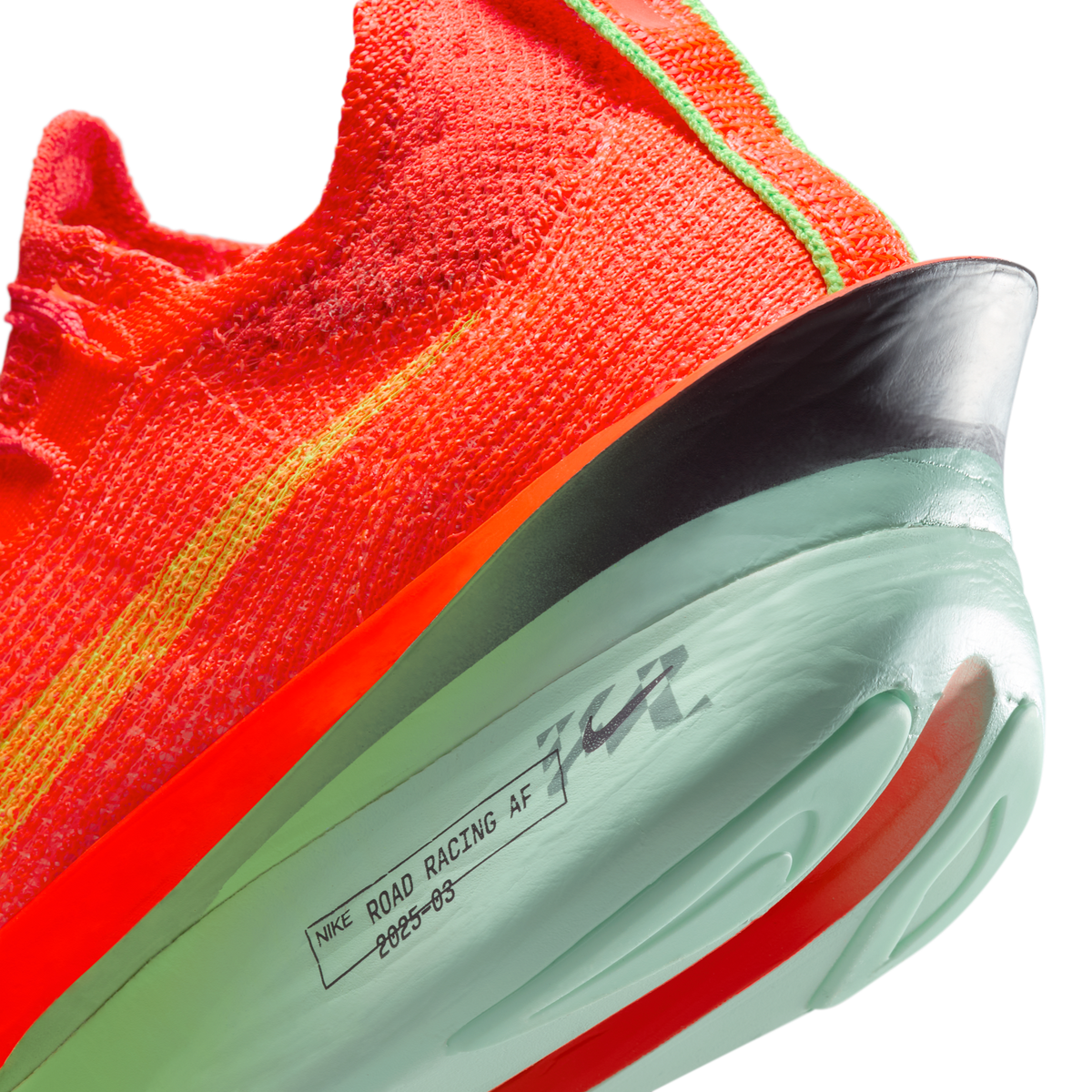 Nike Women's Air Zoom Alphafly Next% 3 600 Team Red/barely Greenbright Crimson detail 2