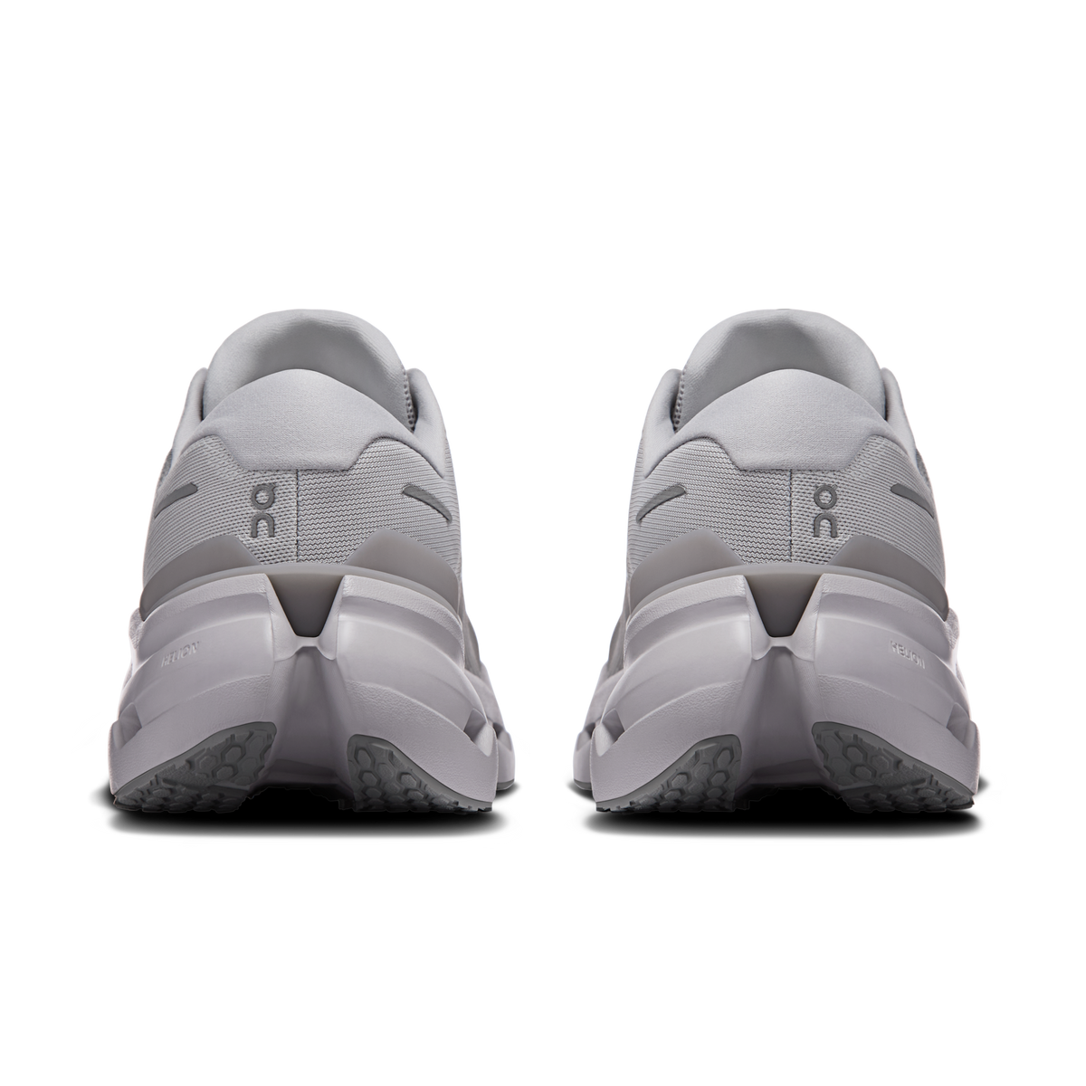 On Running Men's Cloudrunner 3 1536 Glacier/Alloy heel