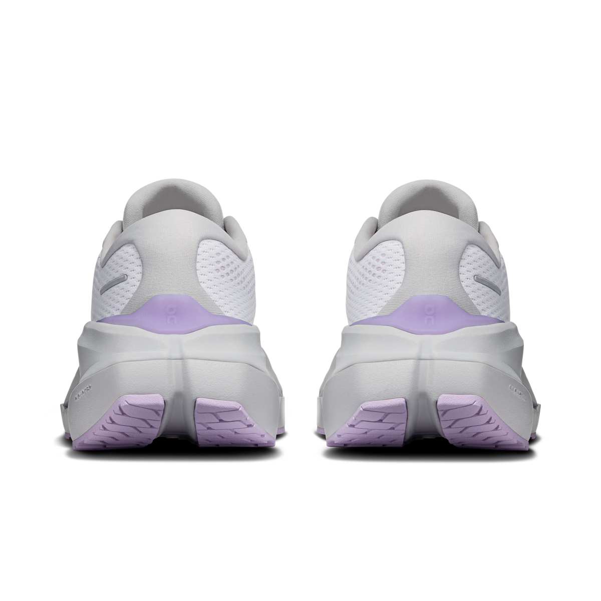 On Running Women's Cloudrunner 3 Max 5399 Frost/Verbana heel