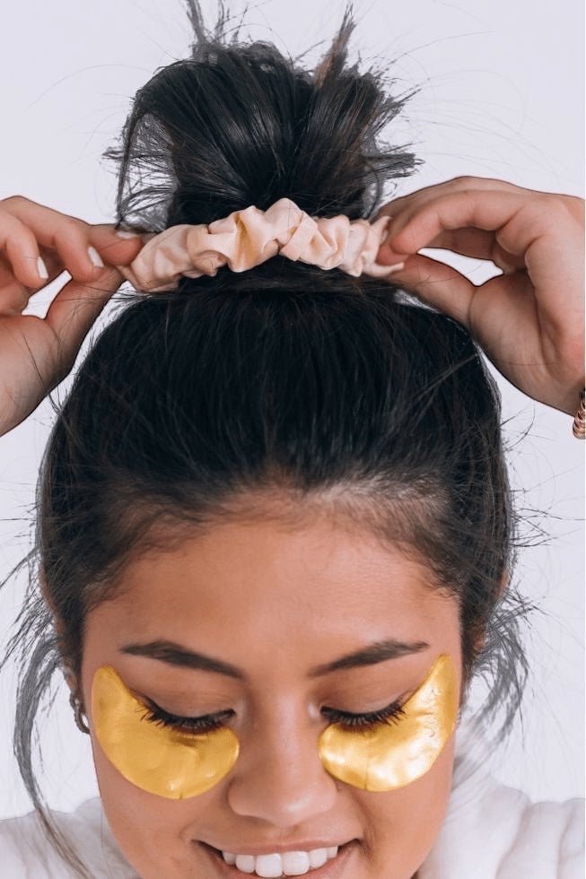 TELETIES Teleties Scrunchies Large For The Love of Nudes pair angle