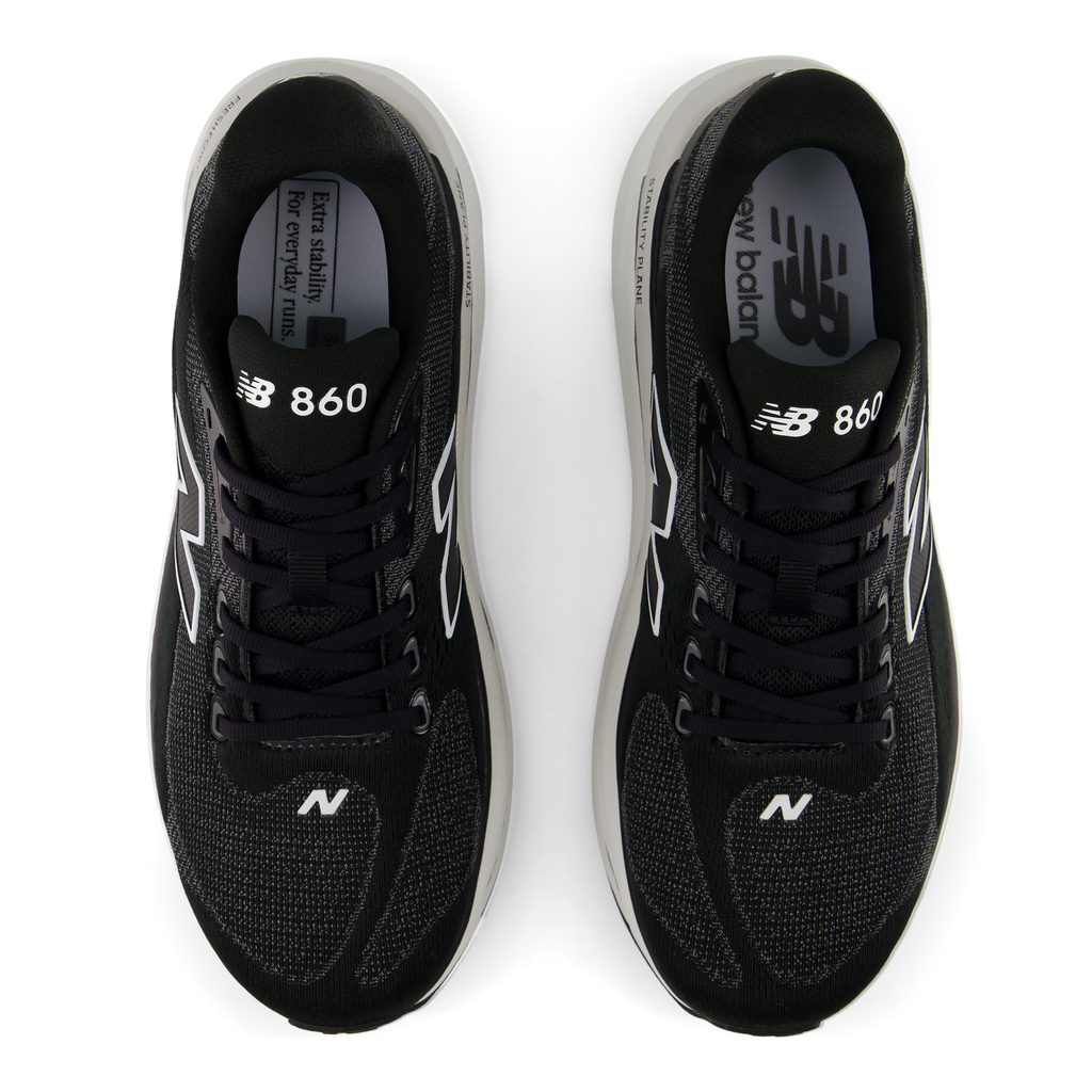 New Balance Men's 860v15 7GW BLACK/WHITE top