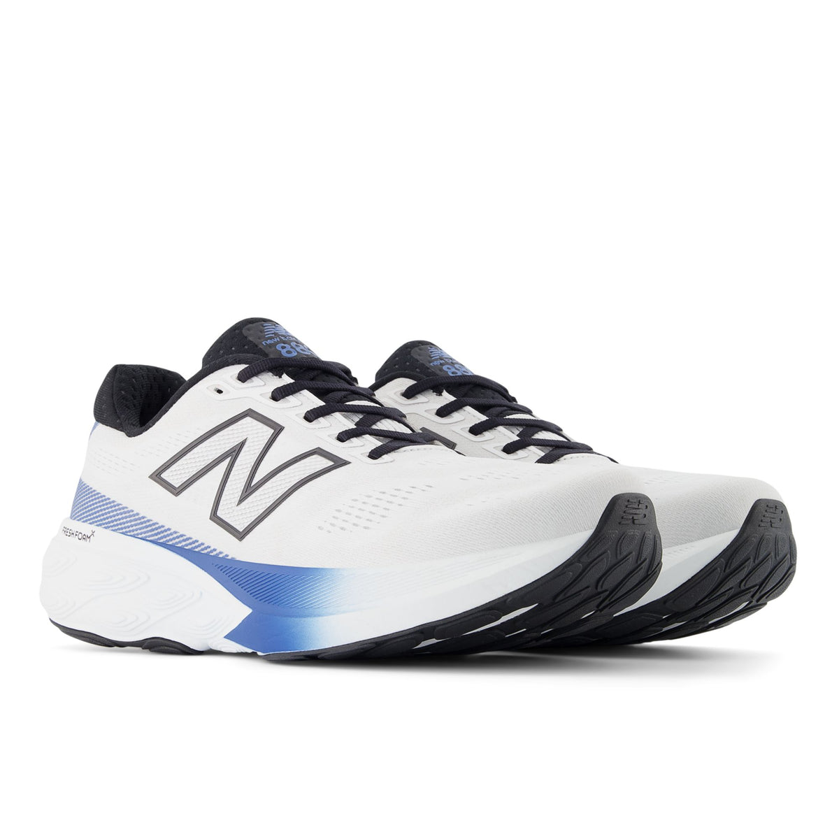 New Balance Men's 880v15 N NB103White/BlueAgate/Black pair angle