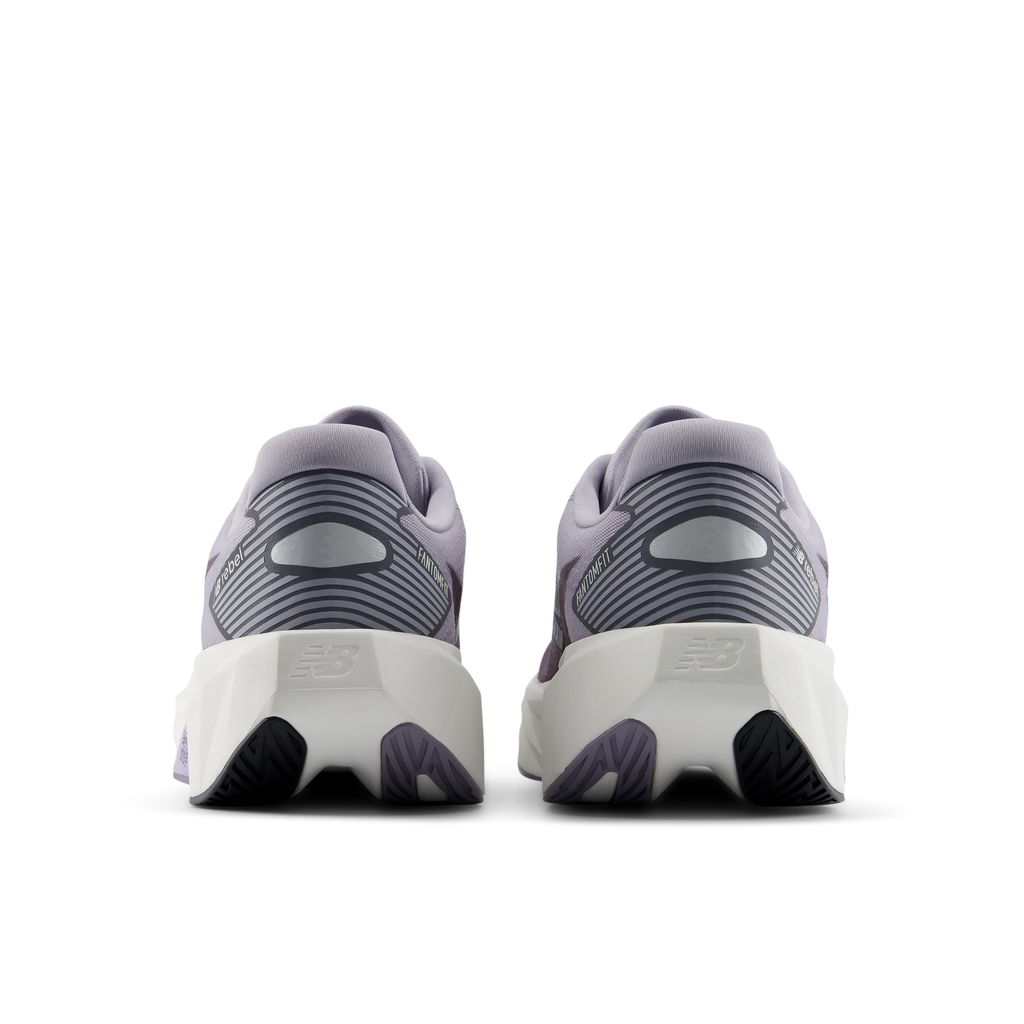 New Balance Men's Fuelcell Rebel v5 2JO Digitalmist/Smokedviolet heel