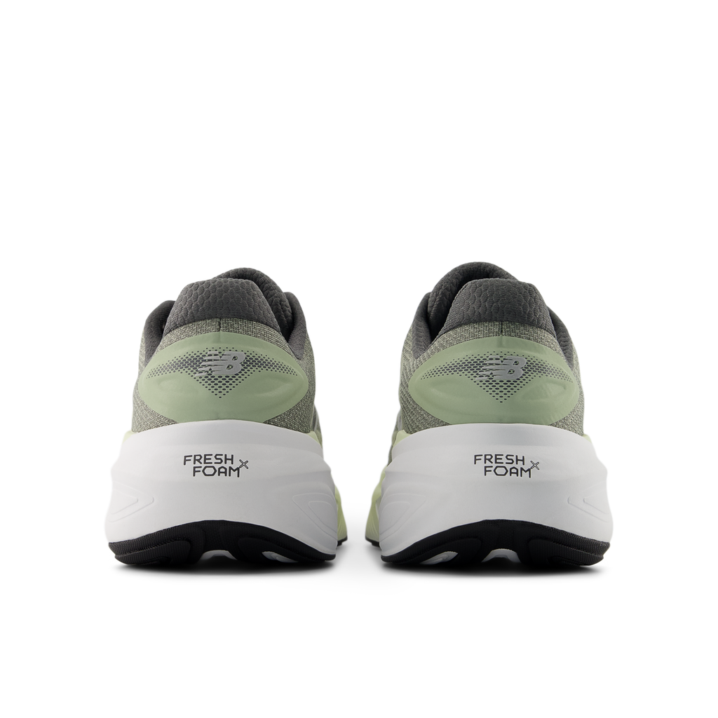 New Balance Men's More v6 LF MINERAL/GARTERSNAKE/CASTLEROCKLF6 heel