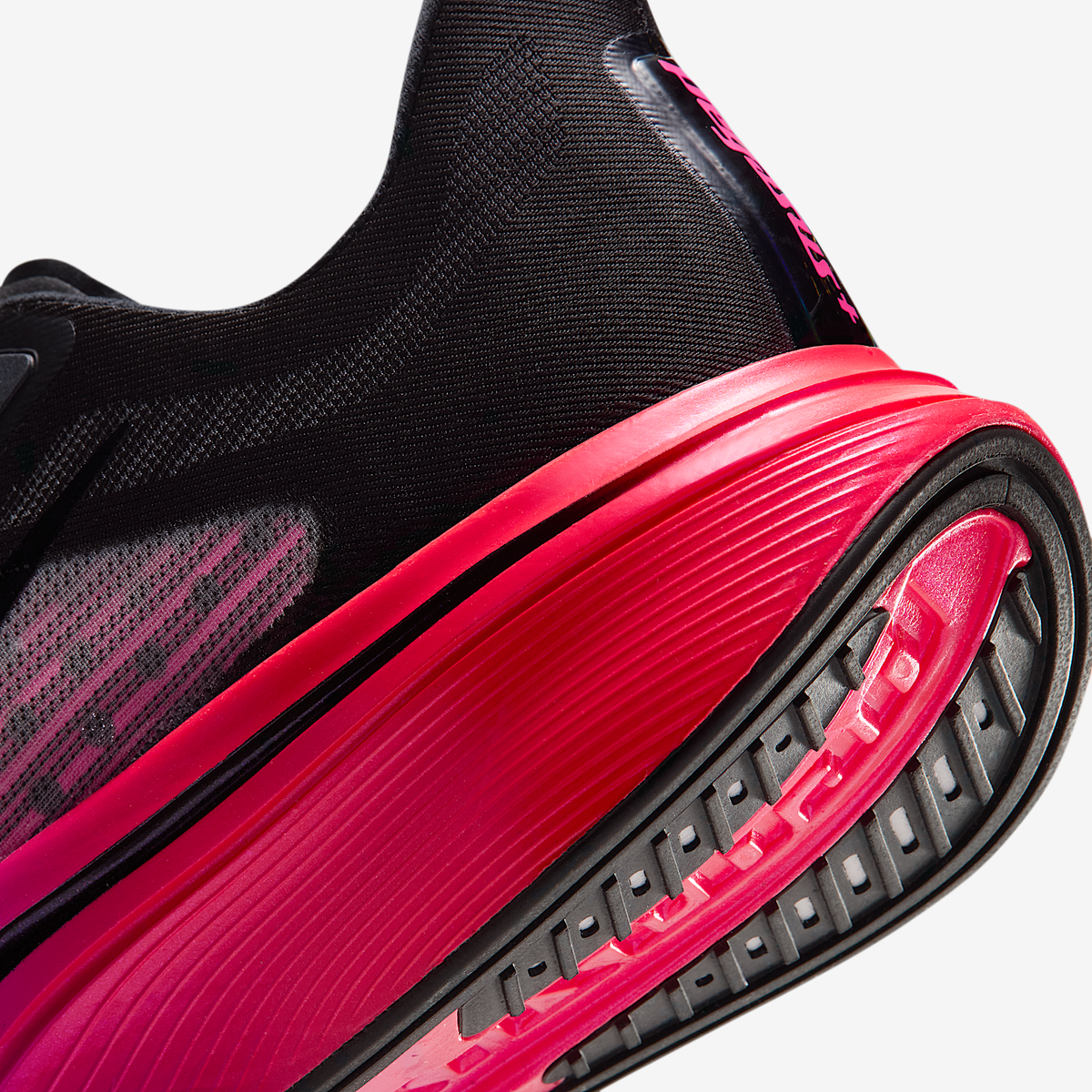 Women's Pegasus Plus 2 005 Black/Black-HyperPink-LaserCrimson detail 2