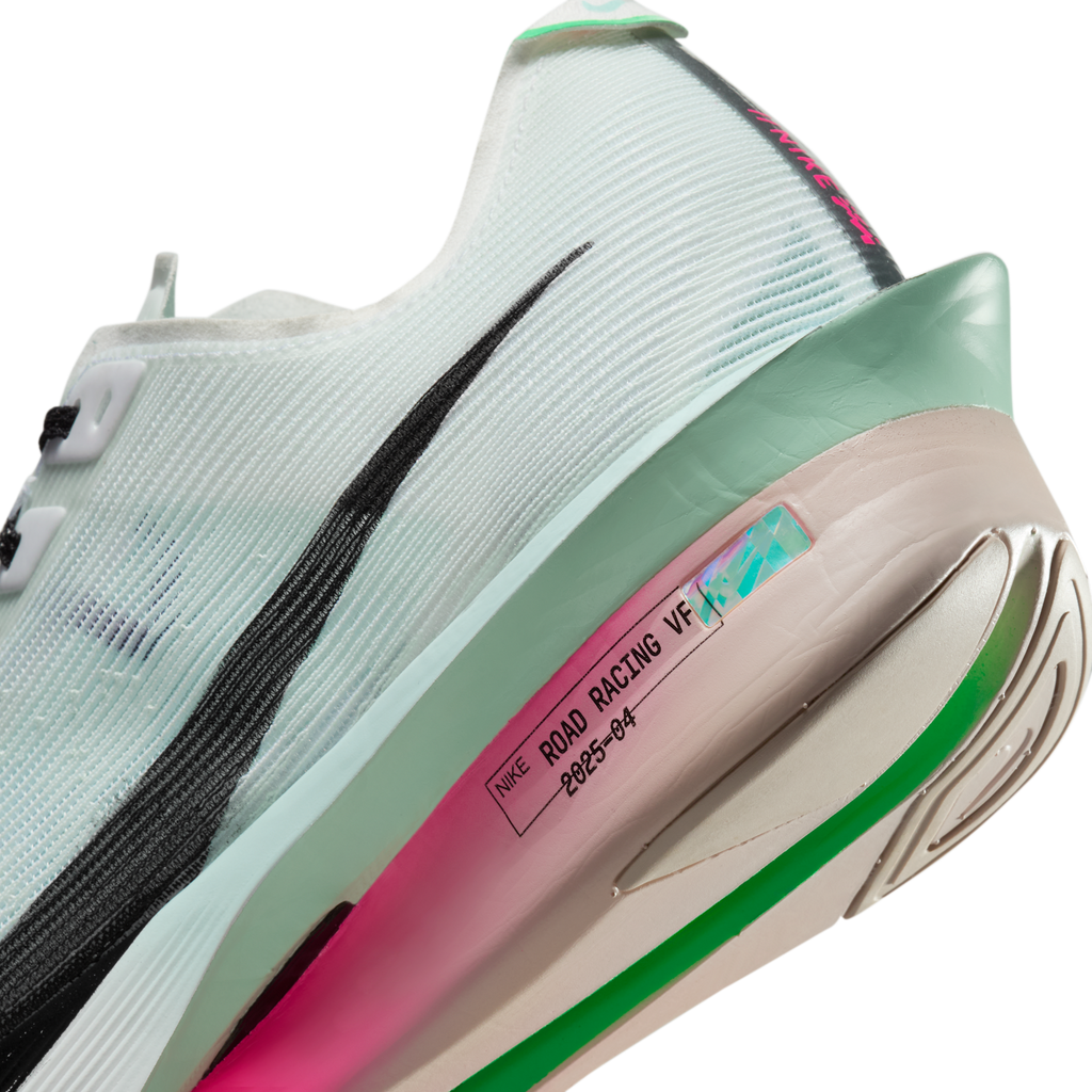 Nike Women's Vaporfly 4 101 White/BlackHyperPinkMintFoam detail 2