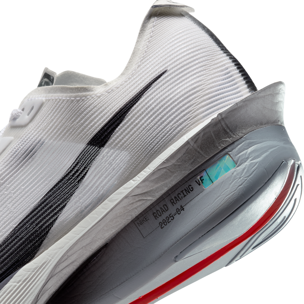Nike Women's Vaporfly 4 100 White/GridironObsidianMist detail 2
