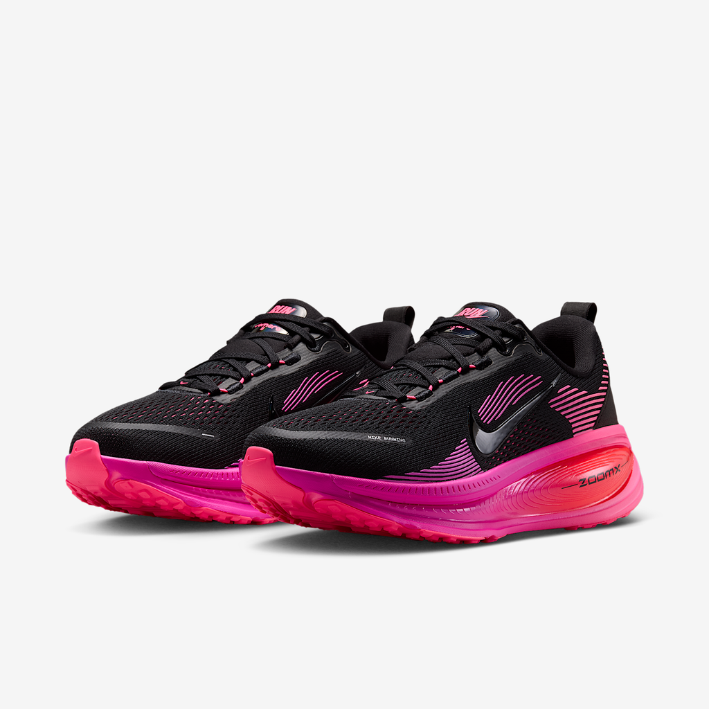 Nike Women's Vomero 18 013 Black/Black-HyperPink-LaserCrimson pair angle