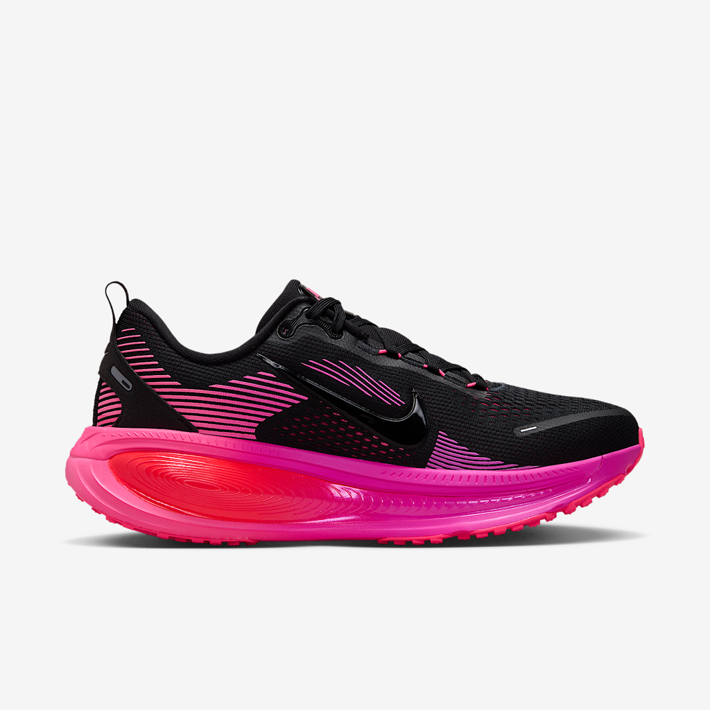 Nike Women's Vomero 18 013 Black/Black-HyperPink-LaserCrimson medial