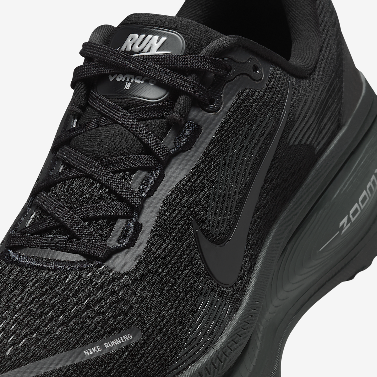 Nike Women's Vomero 18 004 Black/Black-DkSmokeGrey-LtSmokeGrey detail