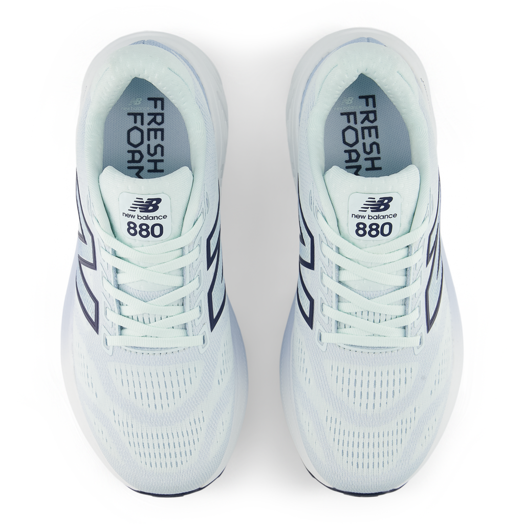 New Balance Women's 880v15 411 GLINTBLUE/NBNAVY top
